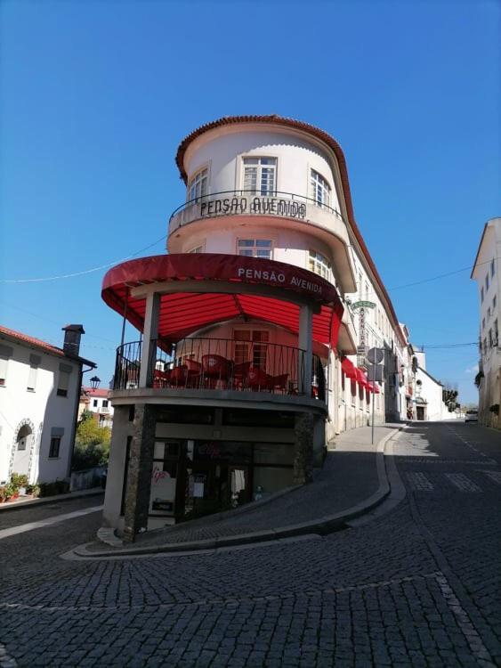 Pensao Avenida Hotell Penacova Exteriör bild
