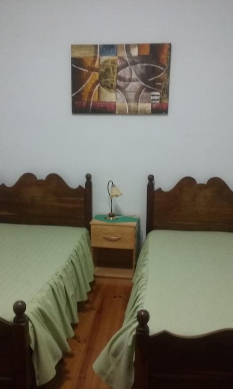 Pensao Avenida Hotell Penacova Rum bild