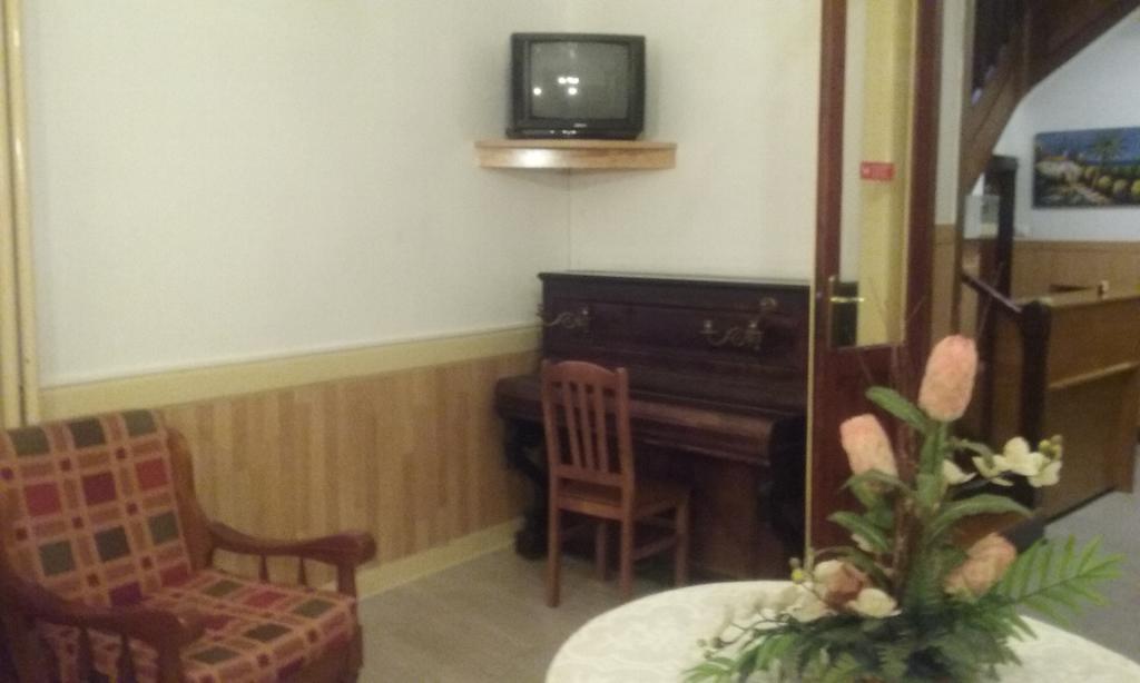 Pensao Avenida Hotell Penacova Exteriör bild