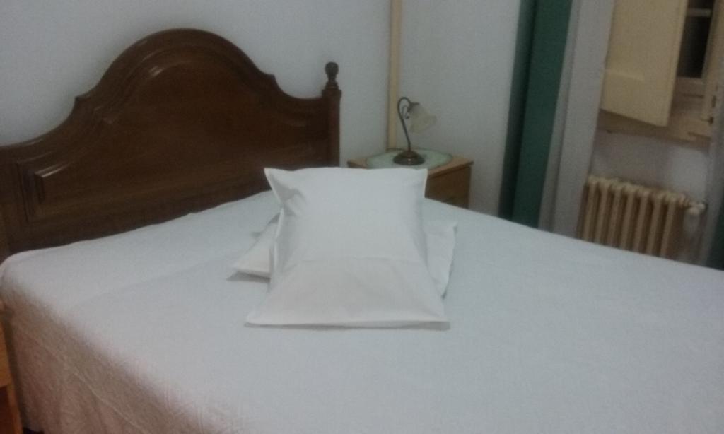 Pensao Avenida Hotell Penacova Exteriör bild