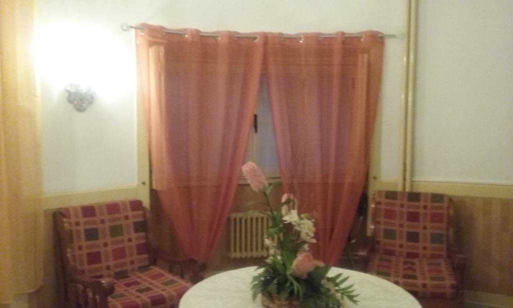 Pensao Avenida Hotell Penacova Exteriör bild